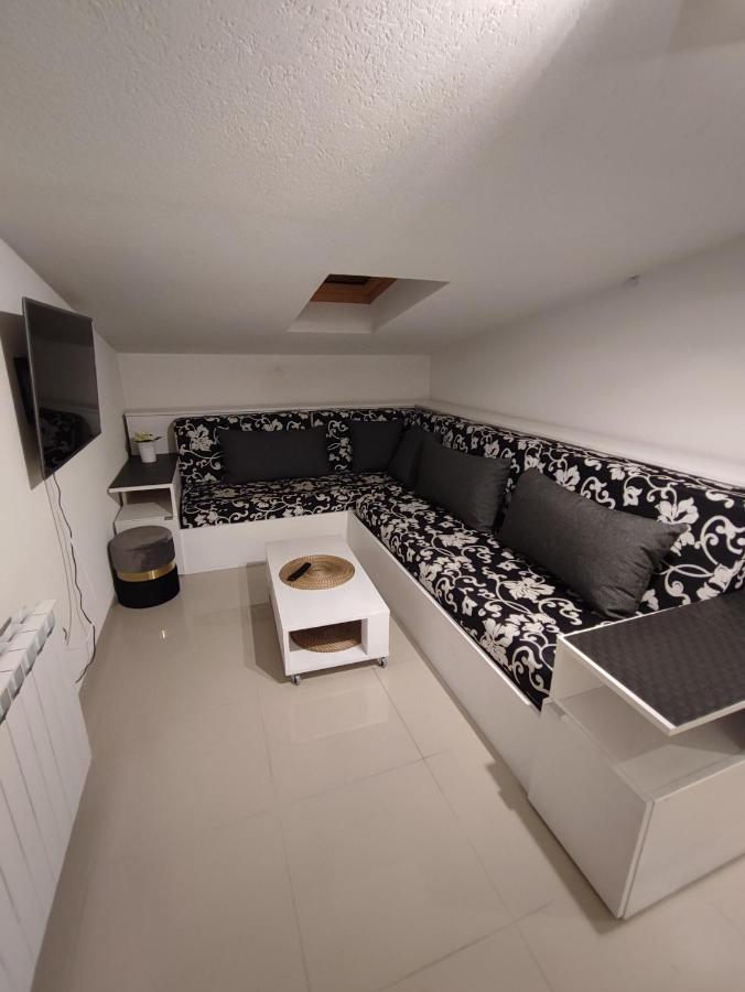 Apartmani Vijecnica Сараєво Екстер'єр фото