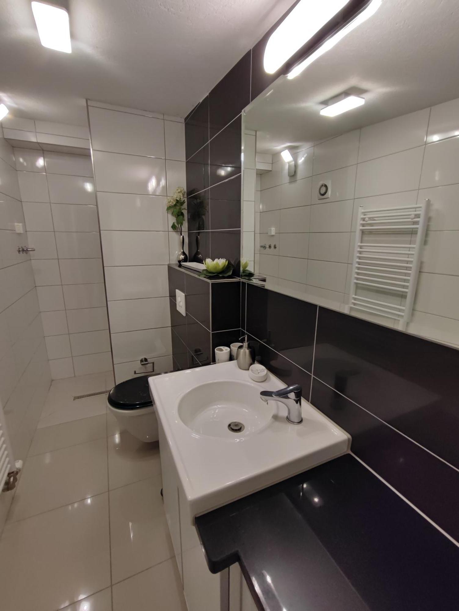 Apartmani Vijecnica Сараєво Екстер'єр фото
